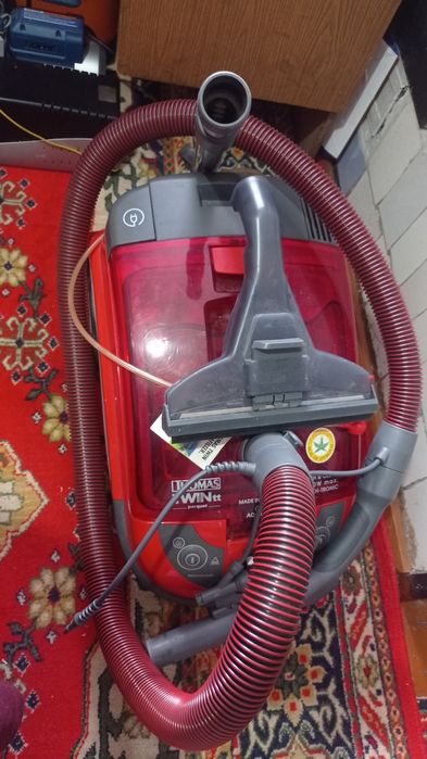 Пилосос миючий, моющий