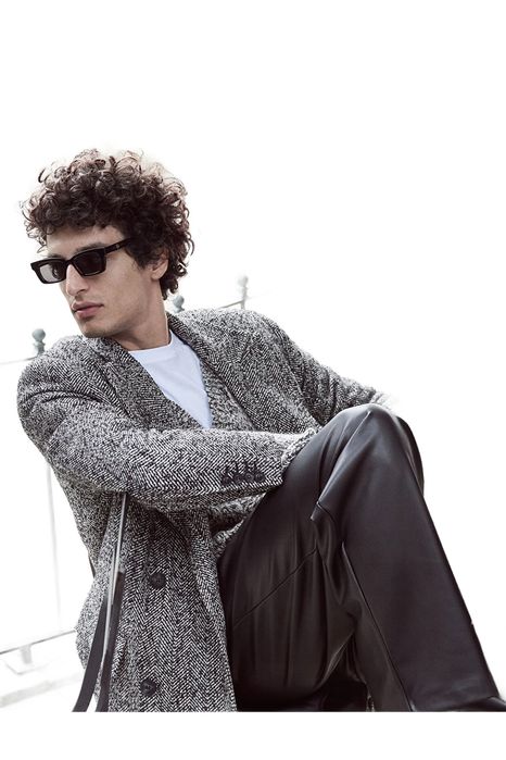 Koton spodnie męskie casual czarne proste z efektem skóry 46 5da