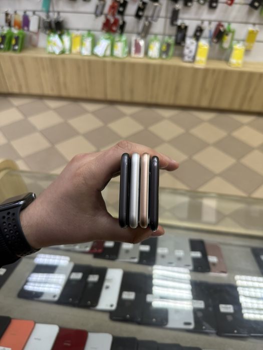 iPhone 8 64gb /128gb /256Gb