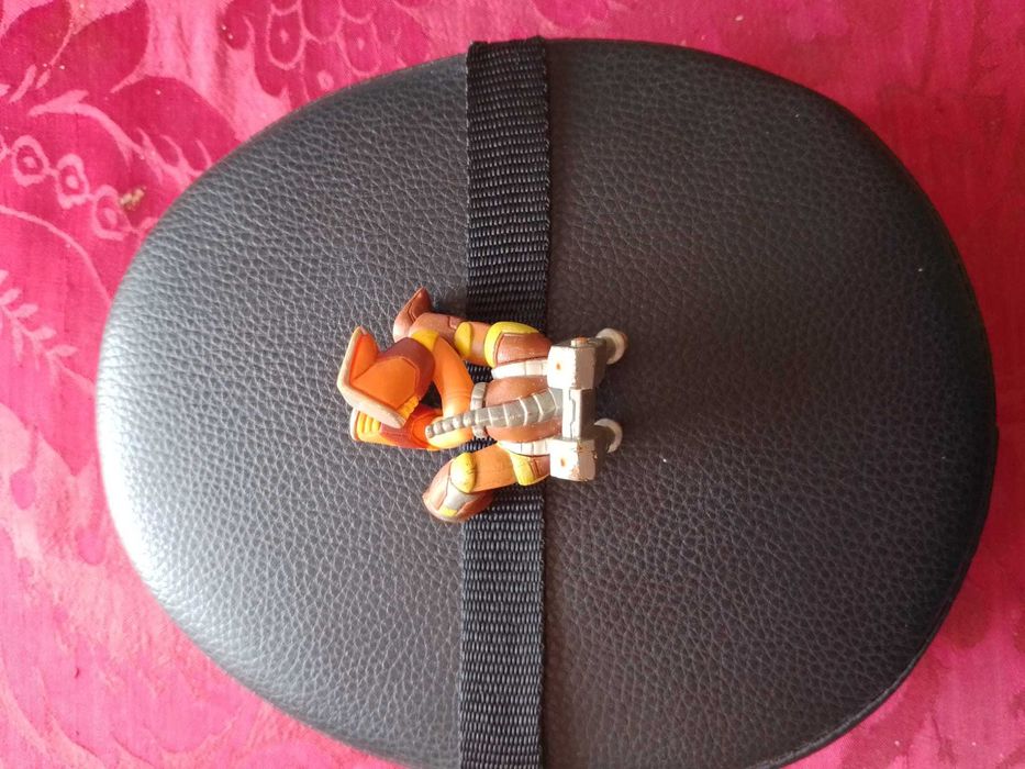 Bum Bum!Tum Tum!-Almofada de Alvo de combate10E-Boneco Panini5EDesde2E