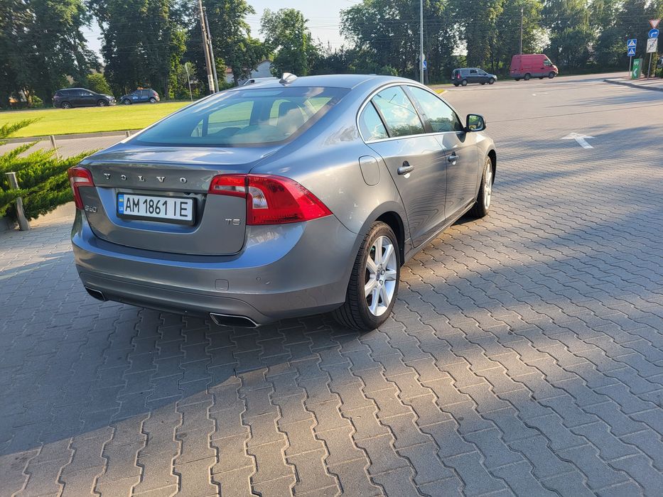 Volvo s60 16 рік