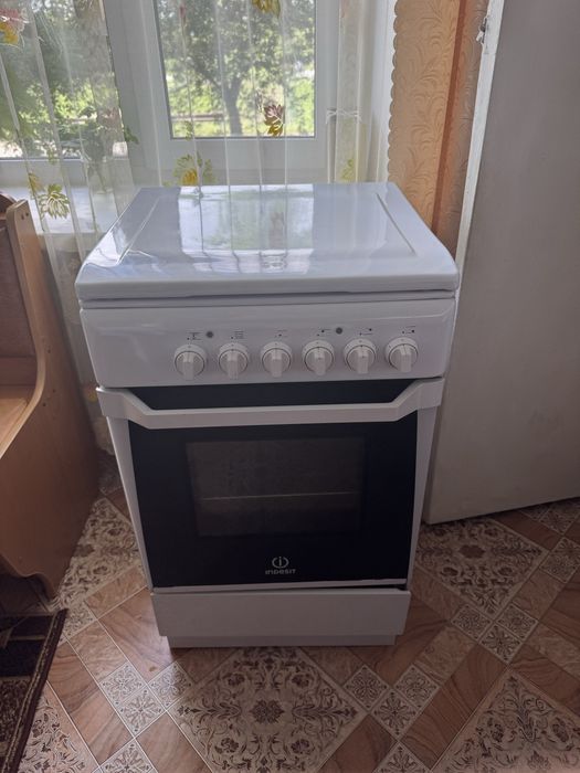 Електро плита Indesit Чудовий стан