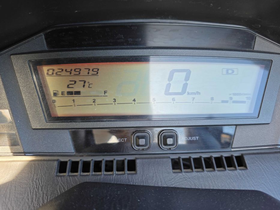 Suzuki Burgman AN  650 executive