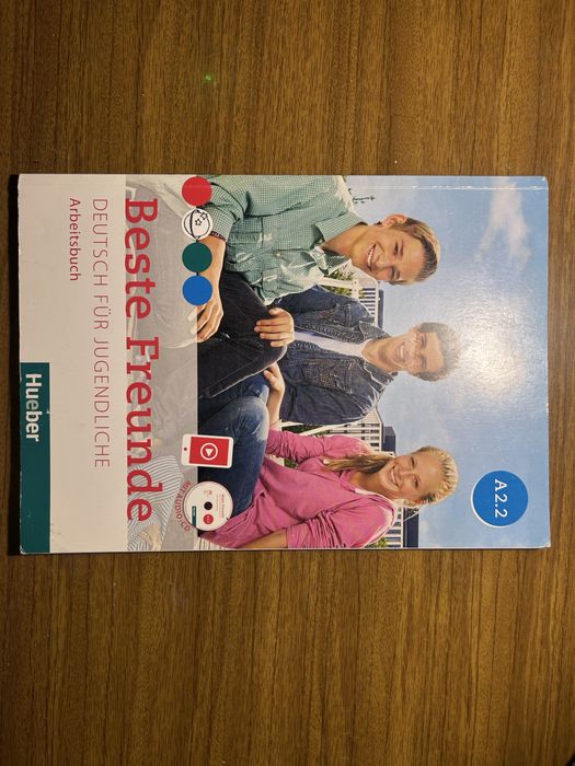 Підручник німецької мови Beste Freunde A2.2  Hueber Kursbuch