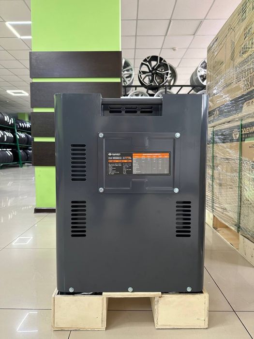 Дизельний генератор Daewoo DDAE 10500DSE-3G, 8.1 кВт