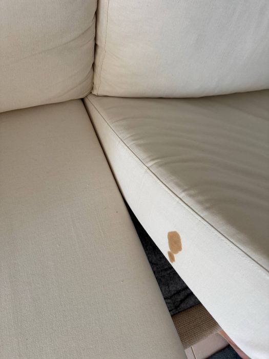 Sofá Cama de 3 Lugares + 2 Mesas de Apoio de Sala (Excelente Estado)