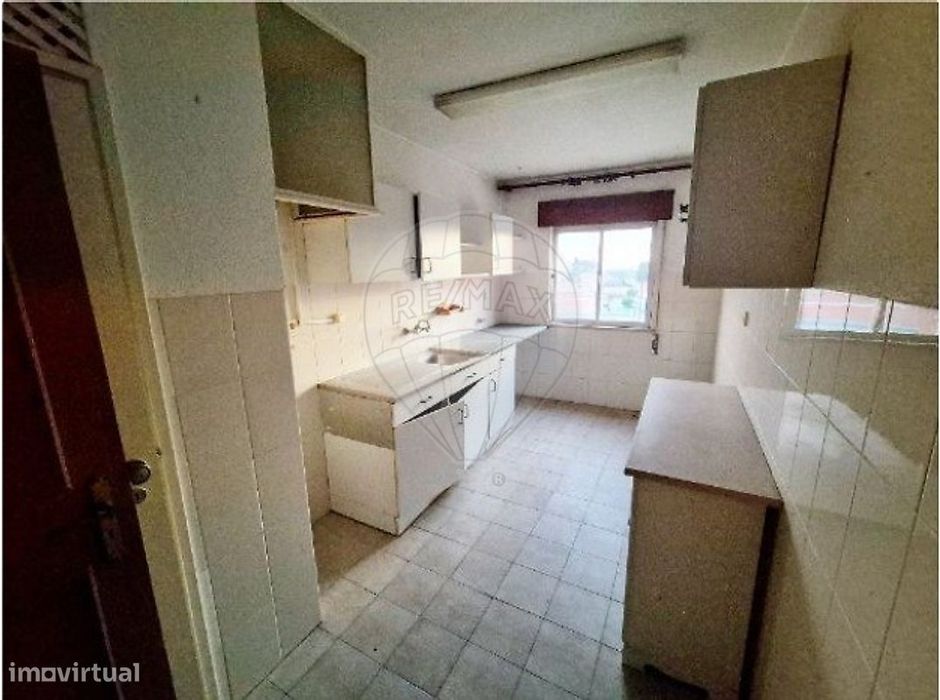 Apartamento T2 para venda — Alcabideche, Lisboa