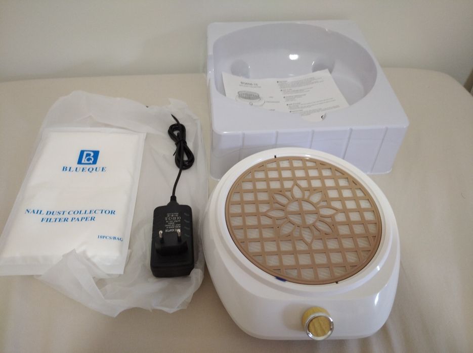 Aspirador de pó unhas