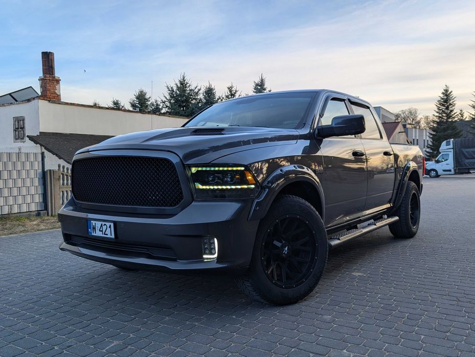 Dodge Ram 1500 Sport 5.7 Hemi V8 LPG