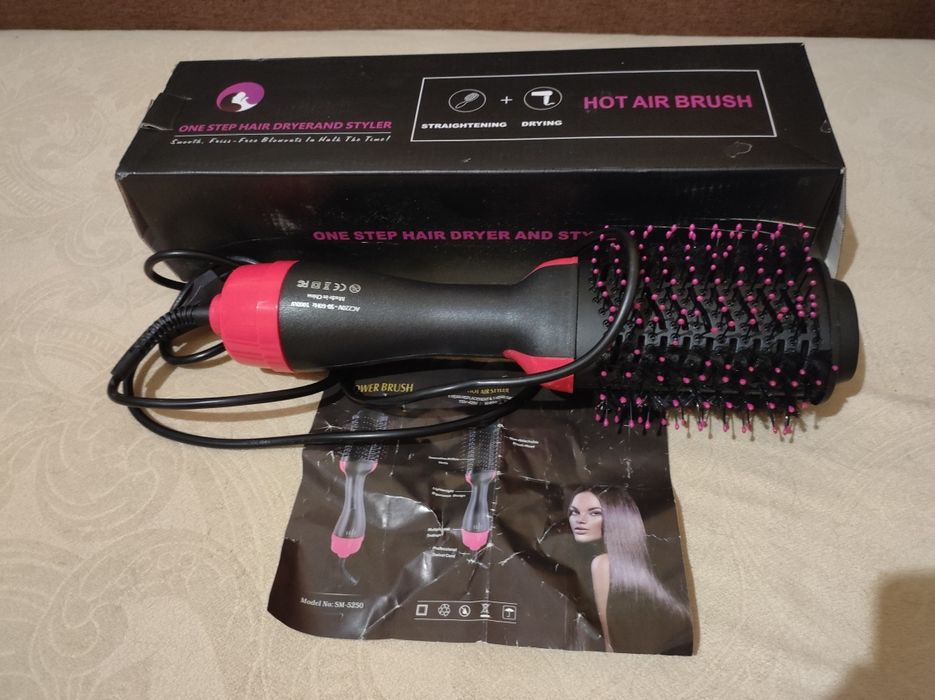 Продам фен-расческа