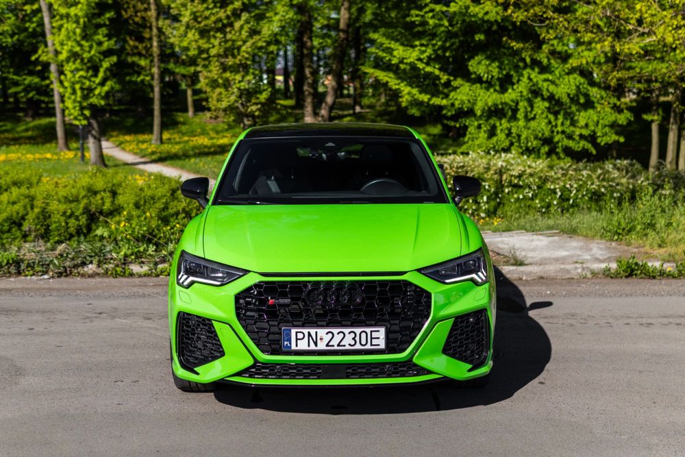 Wynajem aut wypożyczalnia suv Audi RSQ3 400KM PROMOCJA 30dni 6490!