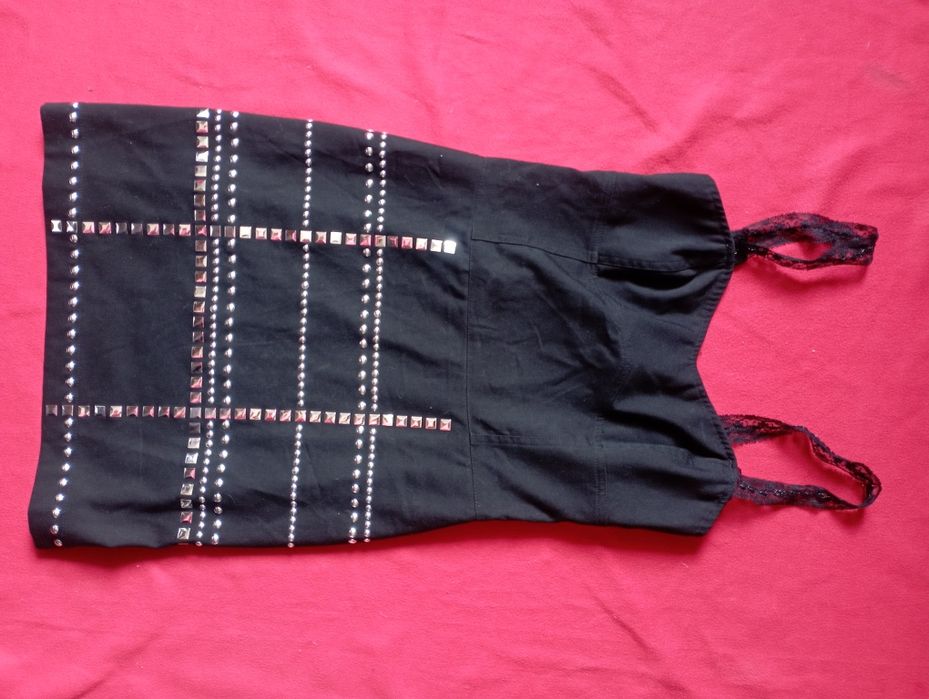 Коротка сукня S-М