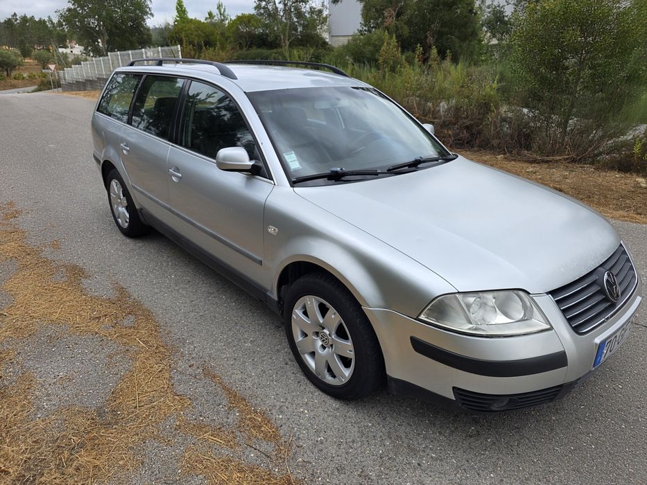 Volkswagen Passat 130 CV – 6 Velocidades – 2002 foto 2