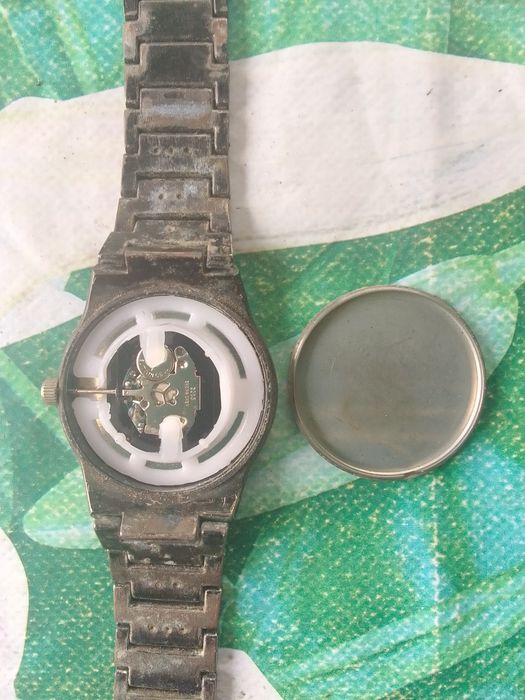 Годинники 2шт. "Луч"і "RADO" по 80грн.шт.