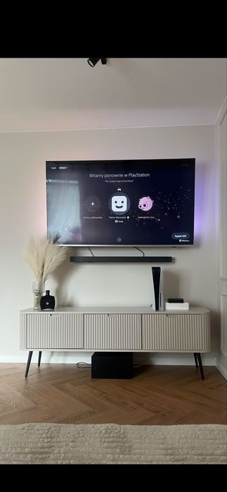 Nowa szafka RTV beżowa