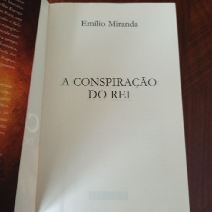 "A conspiração do Rei" de Emílio Miranda