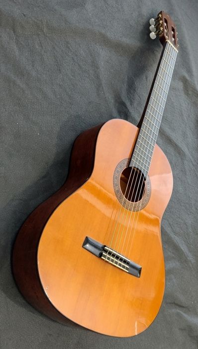 Violão nylon boas madeiras
