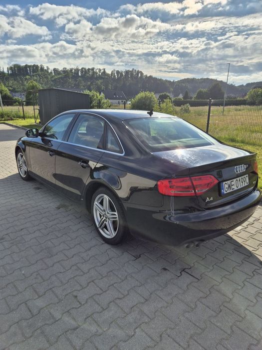 Audi A4 Limousine Audi a4 b8 2.0 TDI 136km