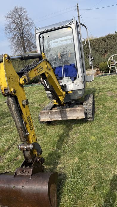 Minikoparka Neuson Wacker