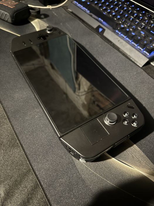 Lenovo Legion Go Z1 Extreme