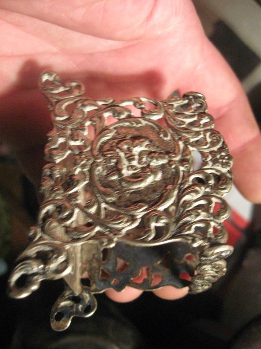 Serwetnik podstawa do zapałek na stół ażur plater 19/20w Bibelot ANTYK