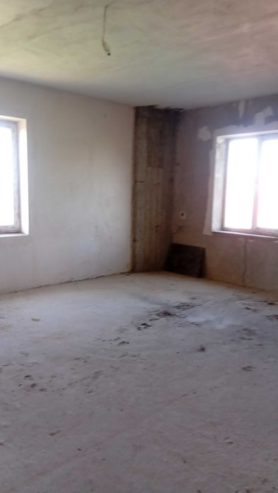 Продам новый дом в самом центре идеально подойдёт под гостиницу