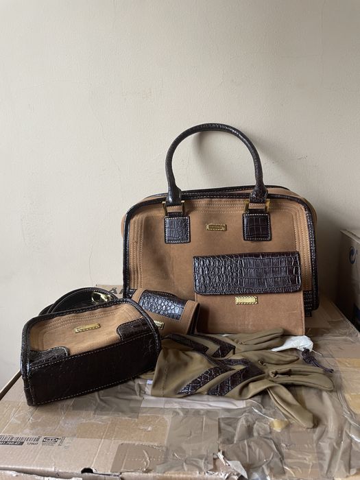 Vende-se carteira de Senhora