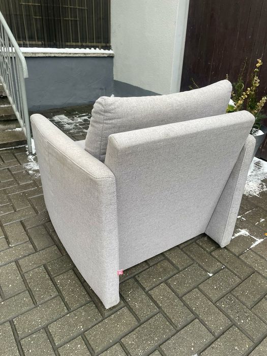 Fotel  szary wygodny