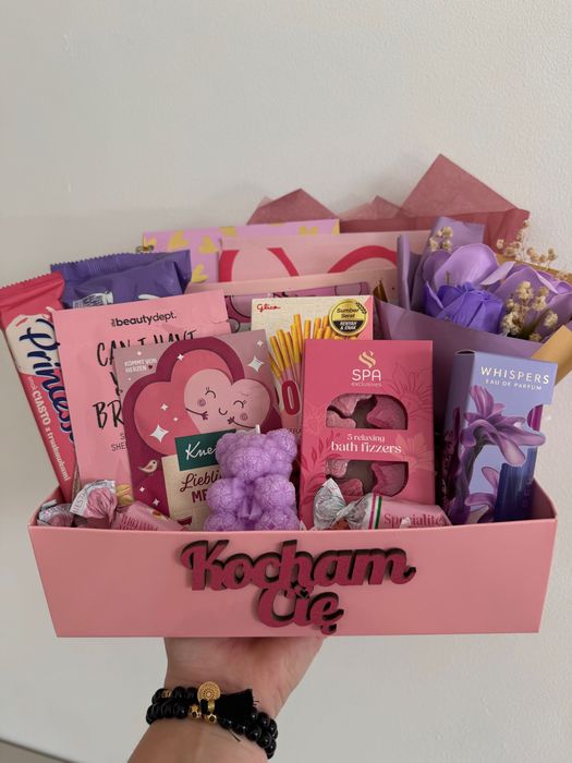 Box prezentowy, gotowy do wręczenia