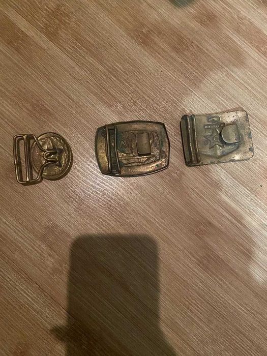 латунні кільця, пряжки для ременя,брошка,монета СССР