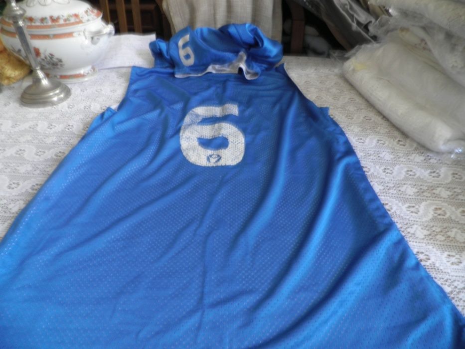 conjunto de basquetebol