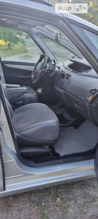 Citroen Grand C4 Picasso 2009