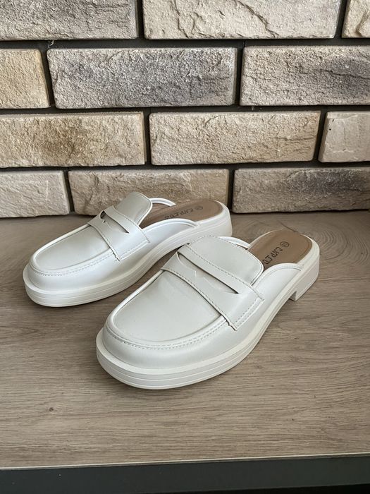 Białe klapki 38 polecam serdecznie