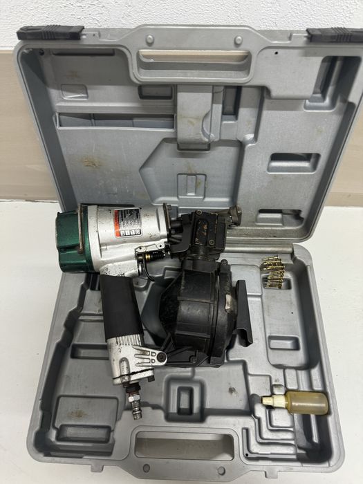 Пневмо-Пістолет для бітумної черепиці