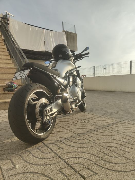Yamaha FRZ 1000cc *ÚNICA