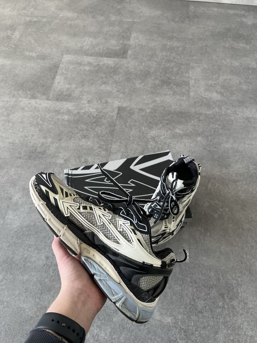 off-white be right back