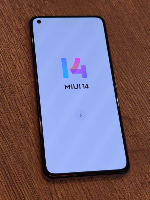 Xiaomi Mi 11 Lite 5G 128GB piękny róż - stan idealny + ETUI