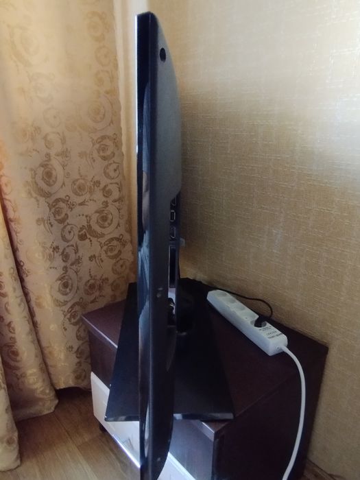 Телевізор Samsung UE39F5000AK