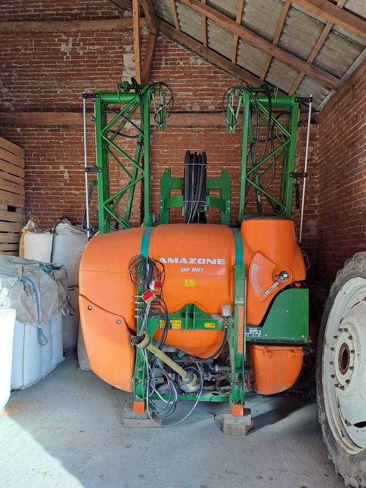 Opryskiwacz Amazone UF 901 Amaspray