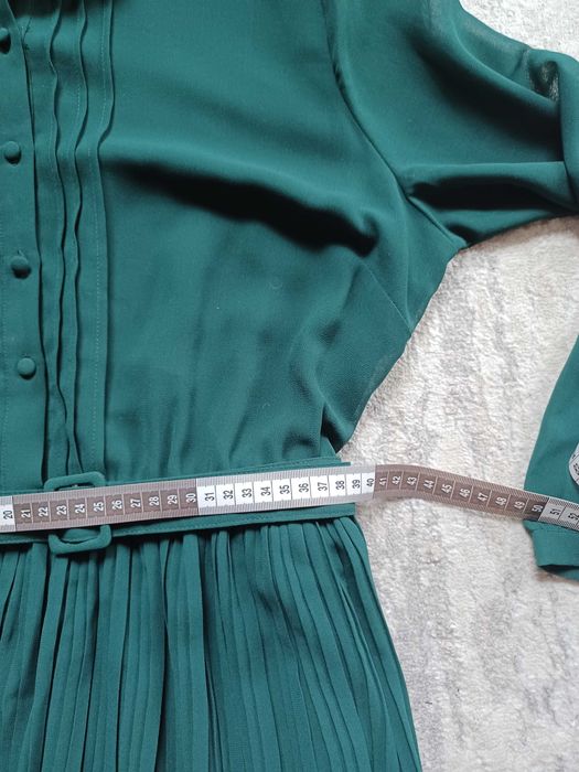 Jak nowa, zielona sukienka wizytowa, Reserved XL,XXL, 42, 44