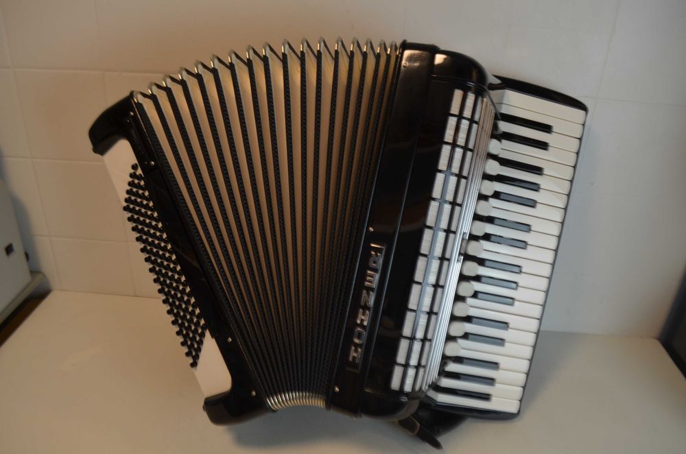 Acordeao Hohner Tango IV P 4 Voz 96 Baixox, N . 294