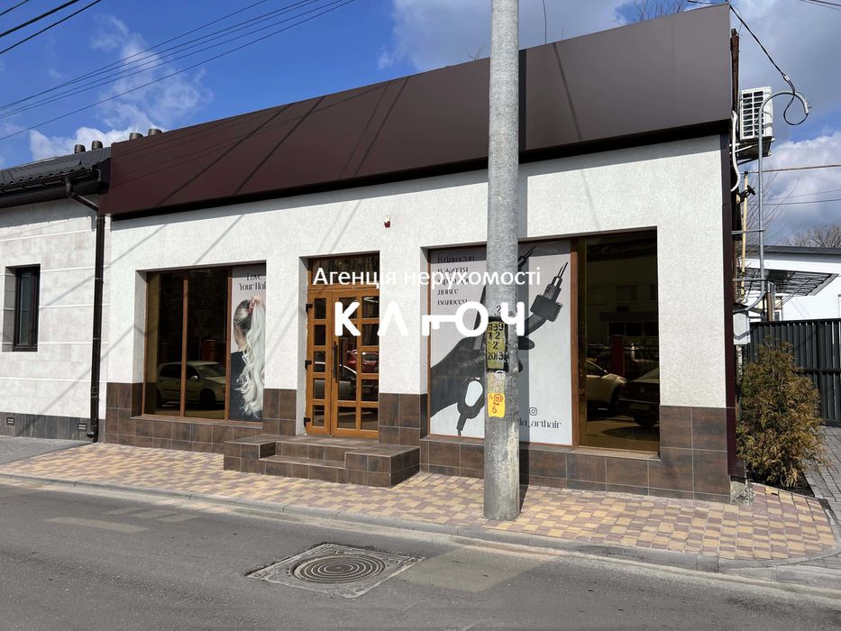 Продаж комерції,  ЦЕНТР, навпроти ПриватБанку