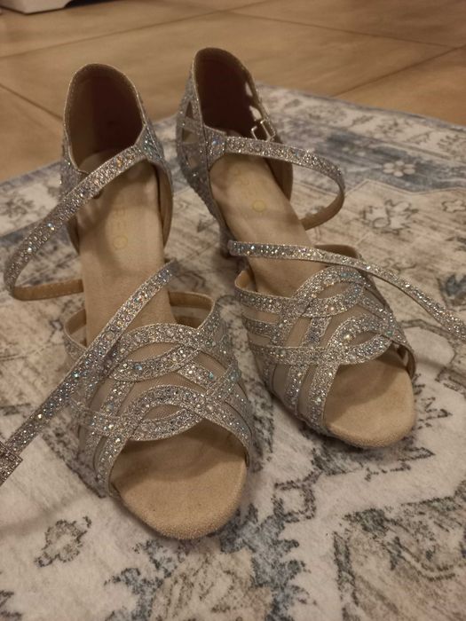 Buty taneczne buty