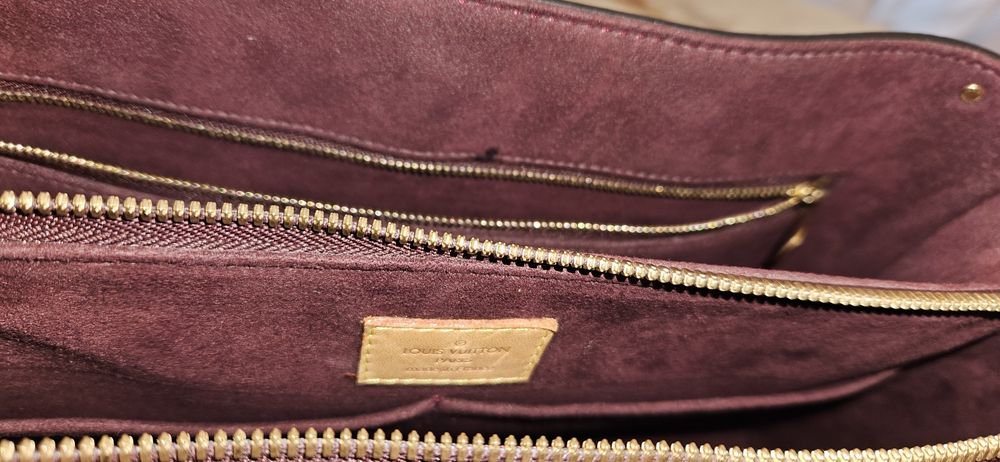 Louis Vuitton Estrela MM – Autêntica