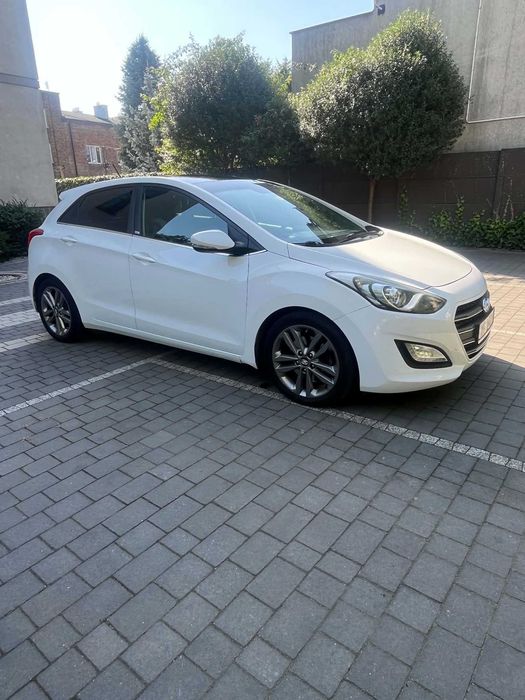 Hyundai i30