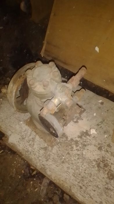 Компресор до грузовоі машини одноциліндровий