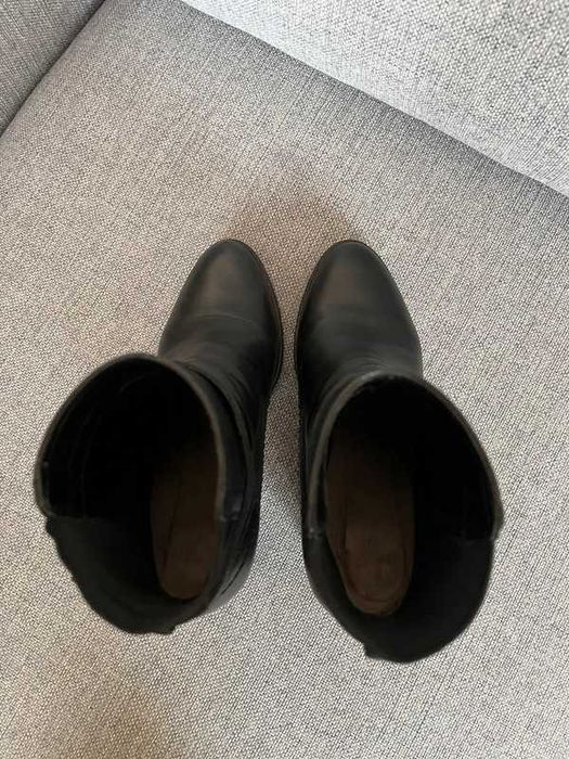 Botki Massimo Dutti 37