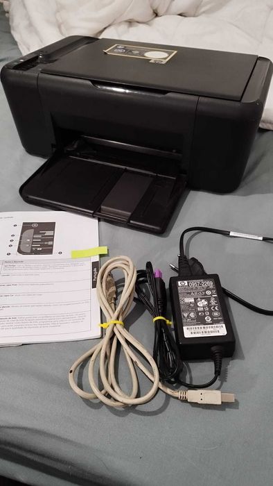 Impressora | Scanner HP - Deskjet F2400 All-in-One Series