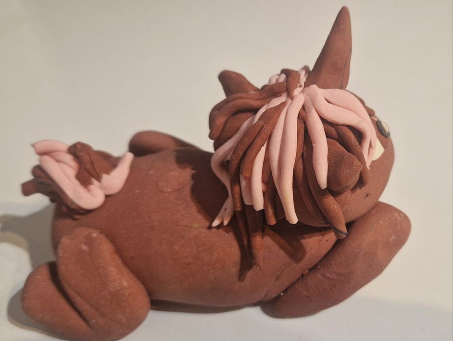 Figurki na tort jednorożec duża 14 cm