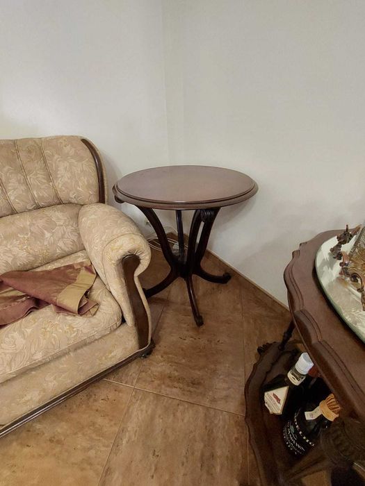 Mobilia_Cama_Sofas_Cadeiras